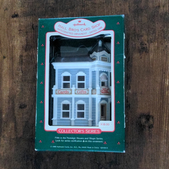 Hall bros card shop collectors series ornament 1988 - Picture 2 of 3